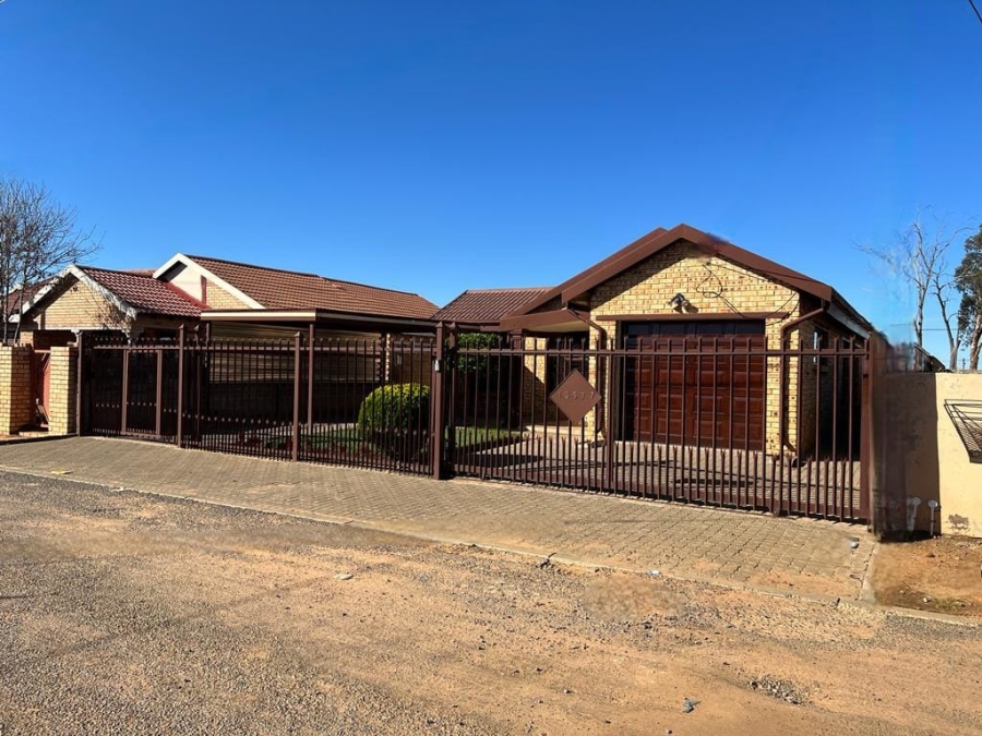 3 Bedroom Property for Sale in Grasslands Free State